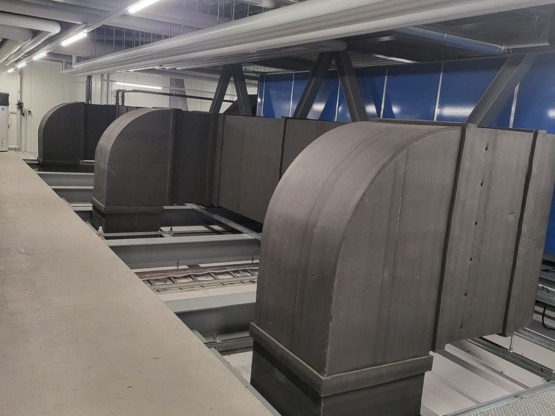 Kältegedämmte Lüftungskanäle im Technikraum